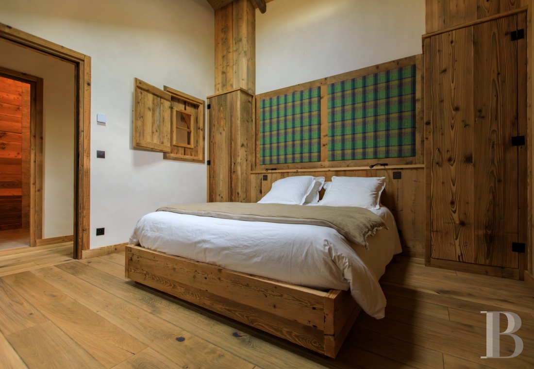 A 19th-century farmhouse preserved in its original state and completely renovated at the foot of Mont d'Arbois, in Megève - photo  n°31